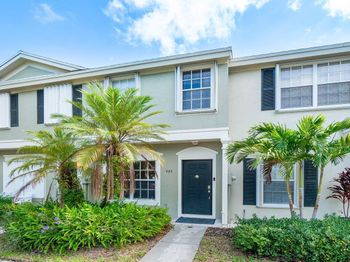 925 Kokomo Key Lane