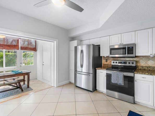 925 Kokomo Key Lane, Delray Beach FL 33483