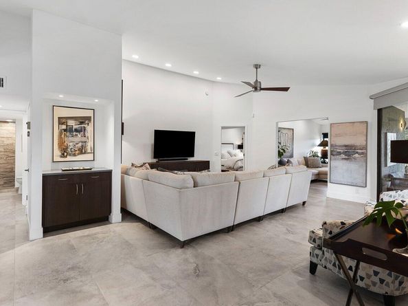 15702 Loch Maree Lane 5804, Delray Beach FL 33446