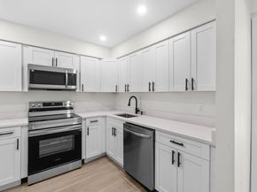 4498 NW 2nd Avenue, Boca Raton FL 33431