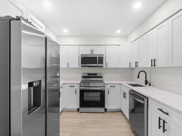 4498 NW 2nd Avenue, Boca Raton FL 33431