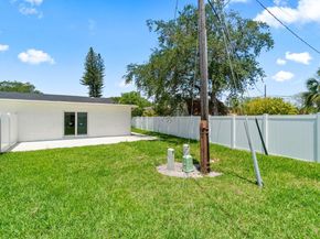 4498 NW 2nd Avenue, Boca Raton FL 33431