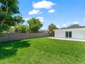 4498 NW 2nd Avenue, Boca Raton FL 33431