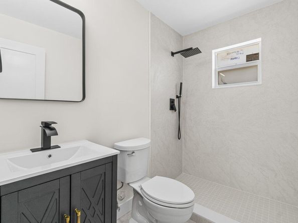 4498 NW 2nd Avenue, Boca Raton FL 33431