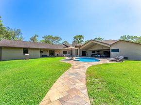 5840 NW 66th Ave, Parkland FL 33067
