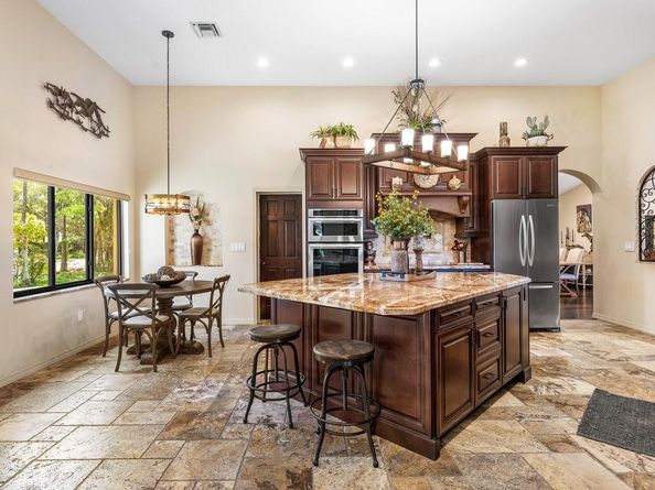 5840 NW 66th Ave, Parkland FL 33067