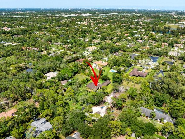 5840 NW 66th Ave, Parkland FL 33067
