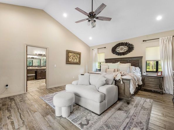 5840 NW 66th Ave, Parkland FL 33067