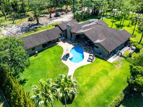 5840 NW 66th Ave, Parkland FL 33067