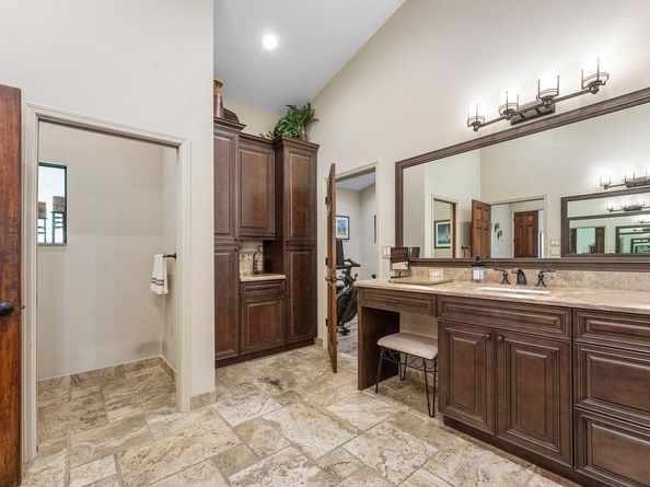 5840 NW 66th Ave, Parkland FL 33067