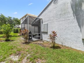 9424 NW 8 Cr, Plantation FL 33324