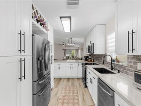 9424 NW 8 Cr, Plantation FL 33324