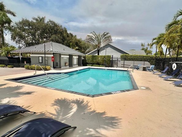 12278 NW 30th Mnr, Sunrise FL 33323
