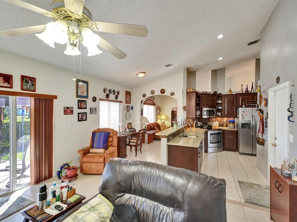 10510 SW 20th St, Miramar FL 33025