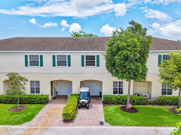 126 SW 7th Court, Pompano Beach FL 33060