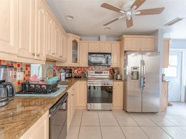 1910 N 35th Ave, Hollywood FL 33021