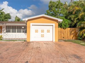 1910 N 35th Ave, Hollywood FL 33021