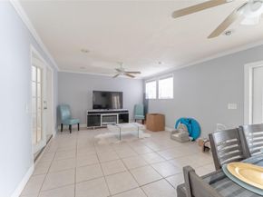 1910 N 35th Ave, Hollywood FL 33021