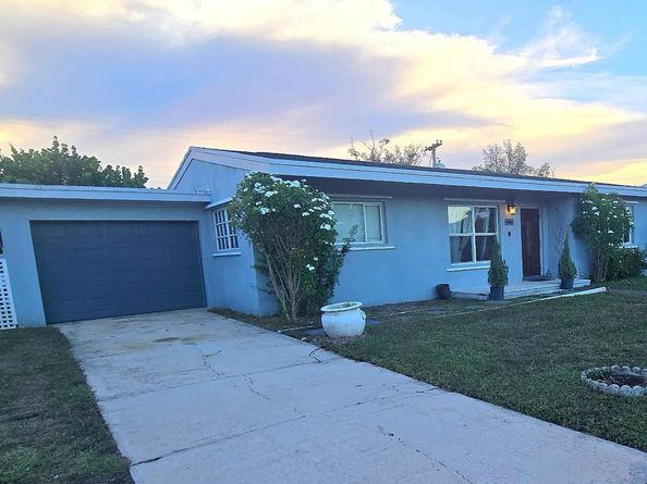 1441 Crest Drive, Lake Worth FL 33461