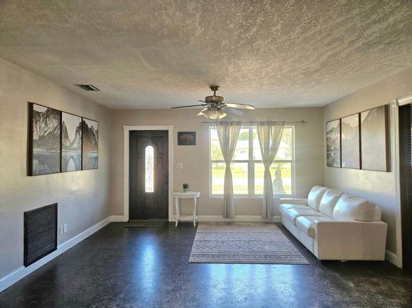 1441 Crest Drive, Lake Worth FL 33461