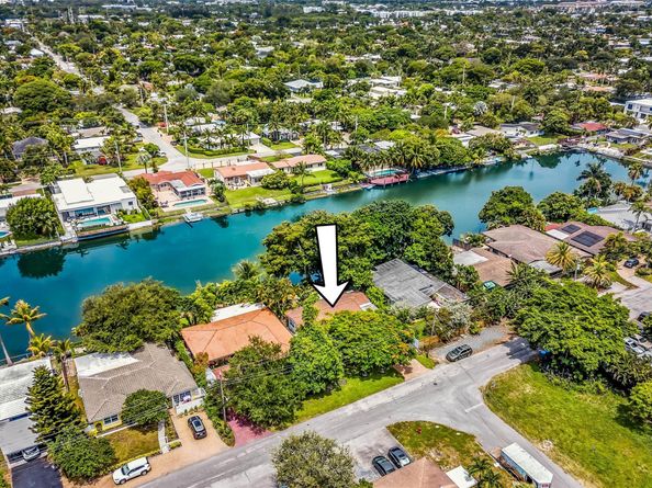 1625 NE 20th Ave, Fort Lauderdale FL 33305
