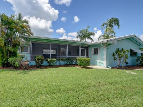 1149 SW 11th Street, Boca Raton FL 33486