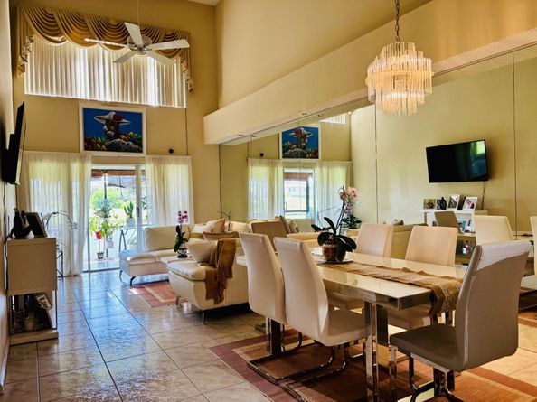 7426 Pinewalk Dr 7426, Pompano Beach FL 33063