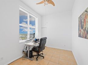 511 SE 5th Ave 1906, Fort Lauderdale FL 33301