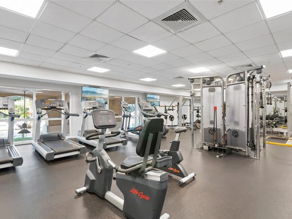 511 SE 5th Ave 1906, Fort Lauderdale FL 33301