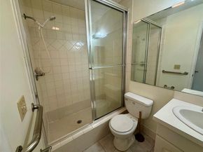1152 NW 83rd Ave D66, Plantation FL 33322