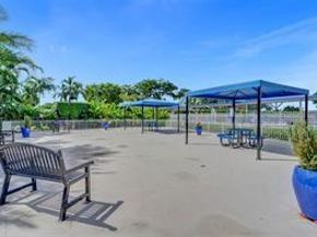 1152 NW 83rd Ave D66, Plantation FL 33322