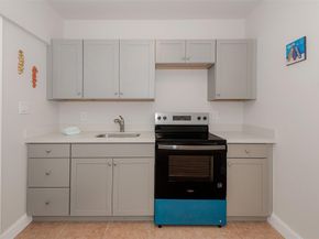 412 SE 22nd St, Fort Lauderdale FL 33316