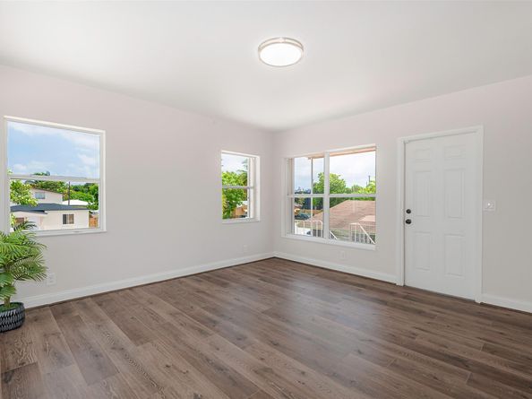 412 SE 22nd St, Fort Lauderdale FL 33316