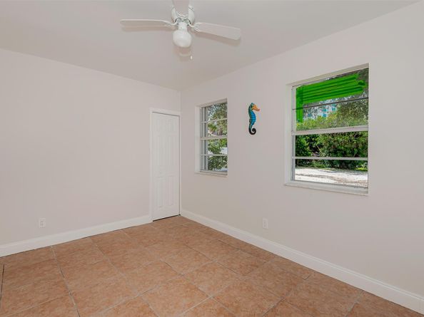 412 SE 22nd St, Fort Lauderdale FL 33316