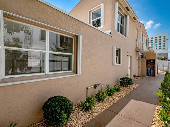 412 SE 22nd St, Fort Lauderdale FL 33316