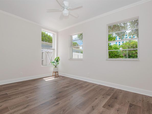 412 SE 22nd St, Fort Lauderdale FL 33316