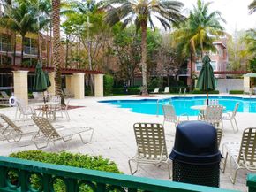 6906 W Sample Road 6906, Coral Springs FL 33067