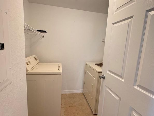 6906 W Sample Road 6906, Coral Springs FL 33067