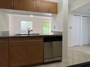 6410 Emerald Dunes Drive 307, West Palm Beach FL 33411