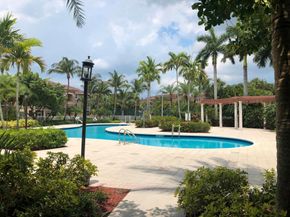 6410 Emerald Dunes Drive 307, West Palm Beach FL 33411
