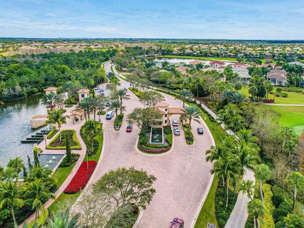 274 Tresana Boulevard 132, Jupiter FL 33478