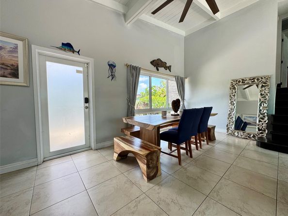 2413 Sugarloaf Ln, Fort Lauderdale FL 33312