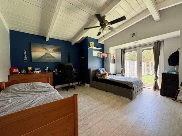 2413 Sugarloaf Ln, Fort Lauderdale FL 33312