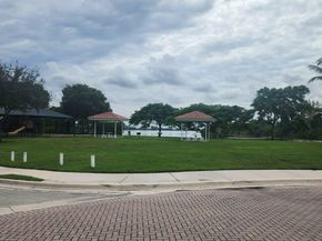4753 SW 13th Place, Deerfield Beach FL 33442