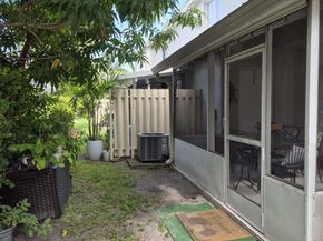 4753 SW 13th Place, Deerfield Beach FL 33442
