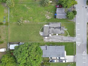 2055 NW 8th St, Pompano Beach FL 33069