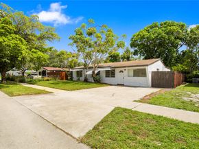 7070 Liberty St, Hollywood FL 33024