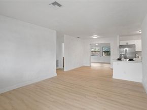 7070 Liberty St, Hollywood FL 33024