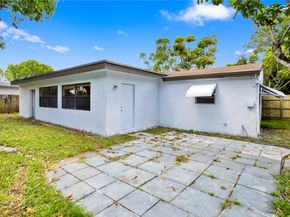 7070 Liberty St, Hollywood FL 33024
