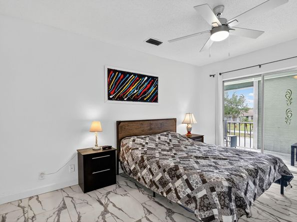 5 Abbey Lane 204, Delray Beach FL 33446